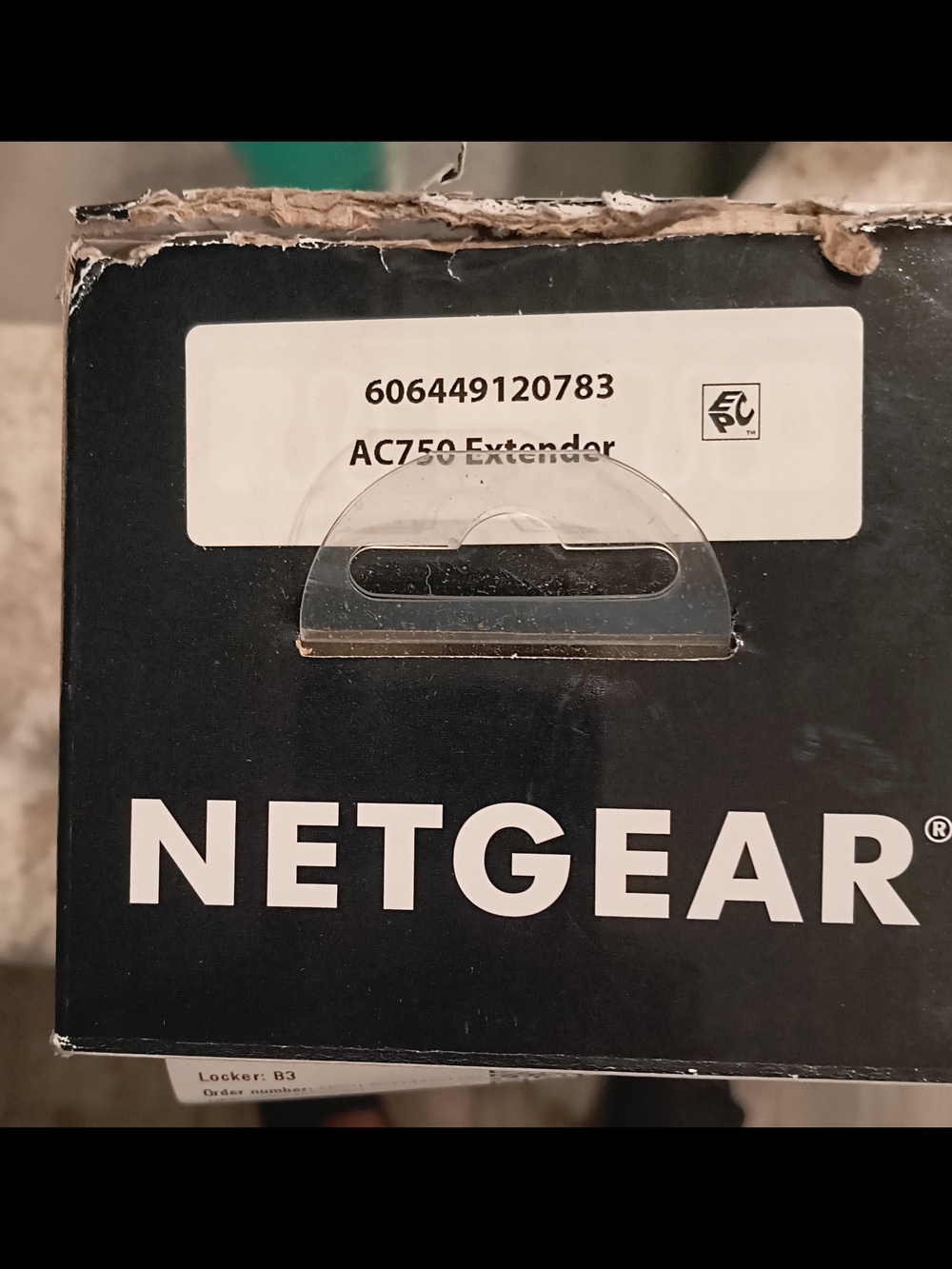 NETGEAR WiFi Range Extender - Picture 6 of 8